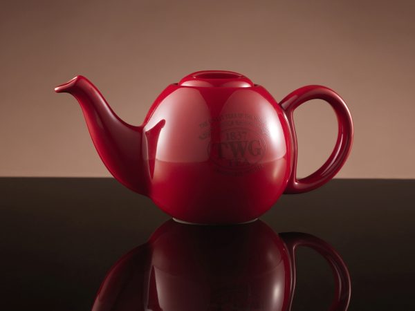 Design Orchid Teapot in Red