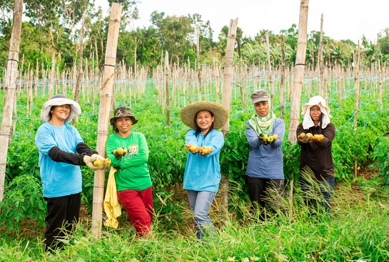 Women Farmers Gets Spotlight in Jollibee Group Farmer Entrep Program